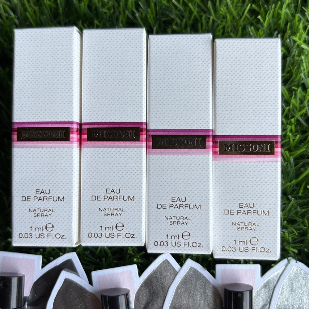 Designer Luxury Sample Vials Perfume Lot of 18 - Picture 2 of 5